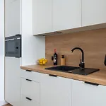 Lejlighed Sliska 3 - - 100m Od Zlotych Tarasow Oraz 200m Od Dworca Centralnego, Piekny Widok Na Panorame Warszawy - Wifi - Smart Tv 55 Cali - Better Warszawa