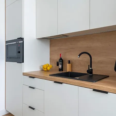 Appartement Sliska 3 - - 100m Od Zlotych Tarasow Oraz 200m Od Dworca Centralnego, Piekny Widok Na Panorame Warszawy - Wifi - Smart Tv 55 Cali - Better Warschau